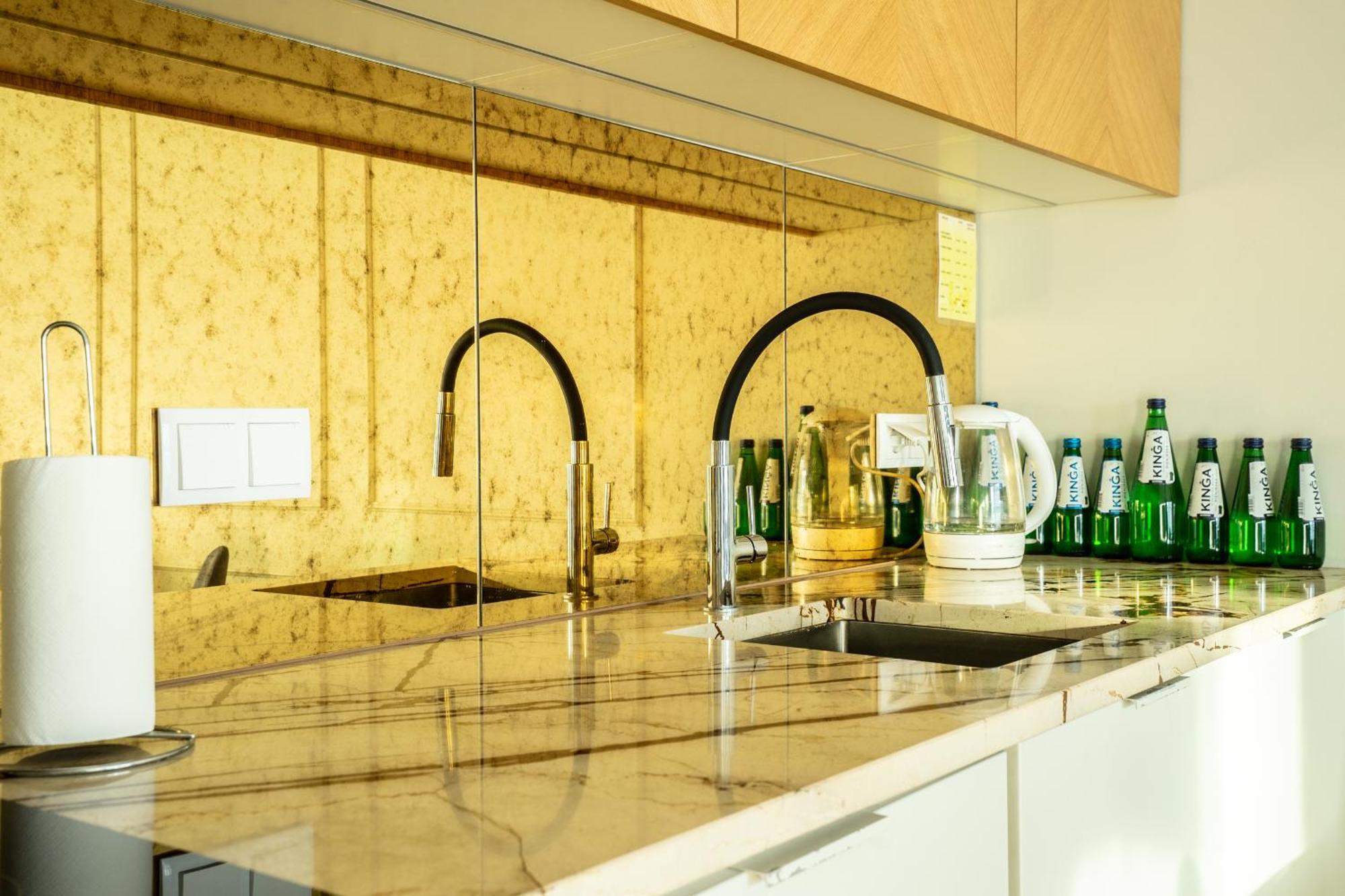 Vipwarsawapartments Cytryn Mennica Varšava